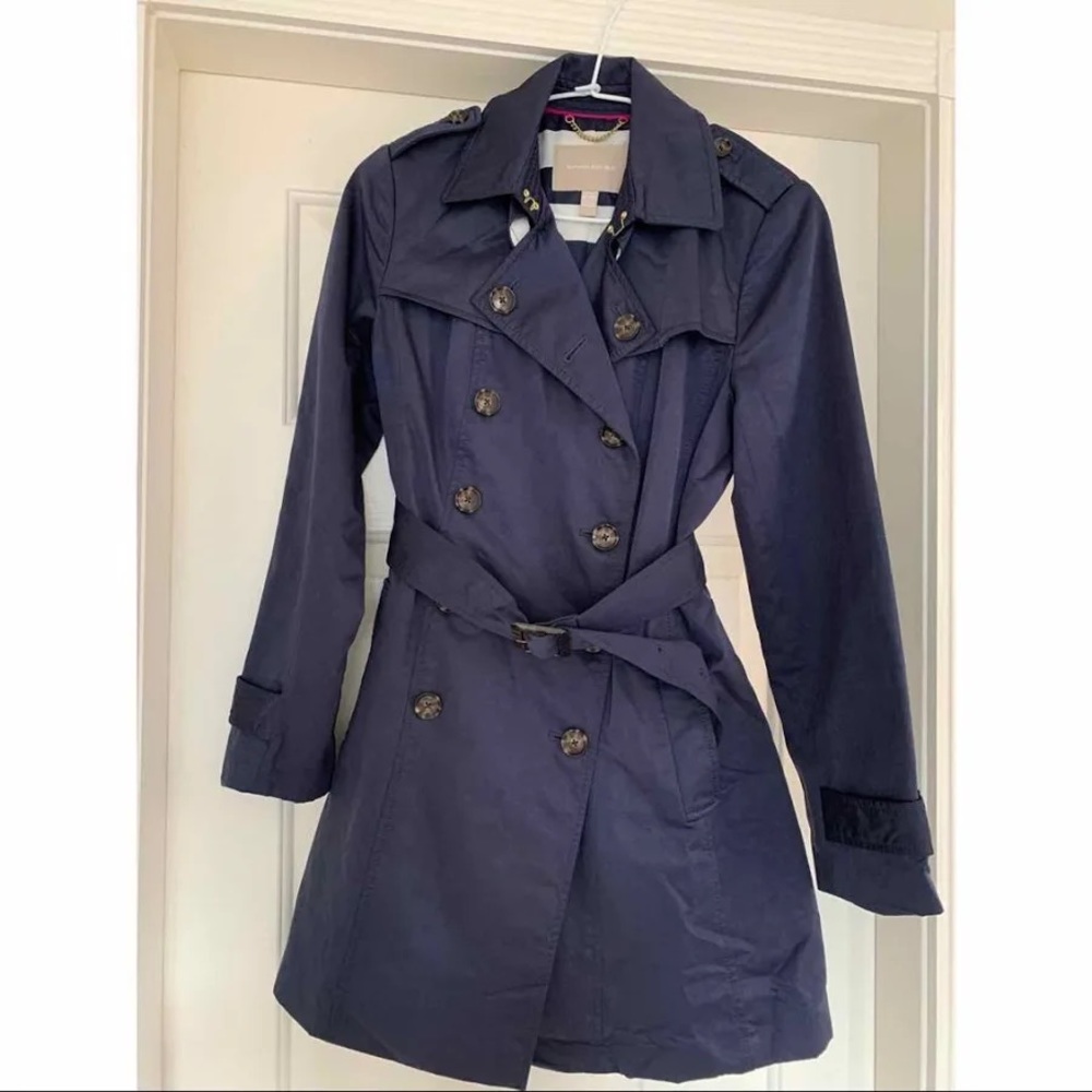 Trench coat